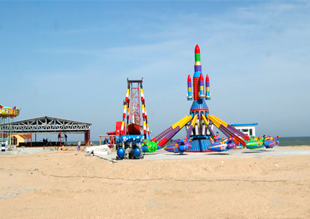 东戴河国际度假浴场游乐园和沙雕6.jpg